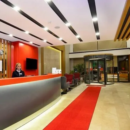 Отель Ramada Encore By Wyndham 3*