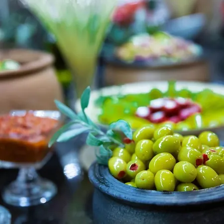 Ramada Encore By Wyndham Hotel Gebze