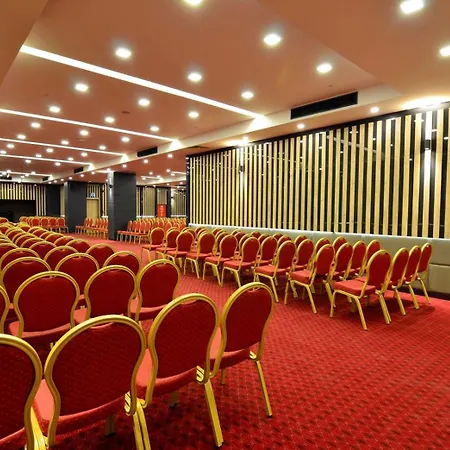 Отель Ramada Encore By Wyndham
