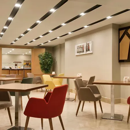Ramada Encore By Wyndham 3* Gebze