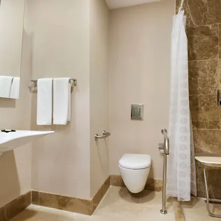 Ramada Encore By Wyndham 3*