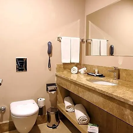 Ramada Encore By Wyndham 3* Gebze