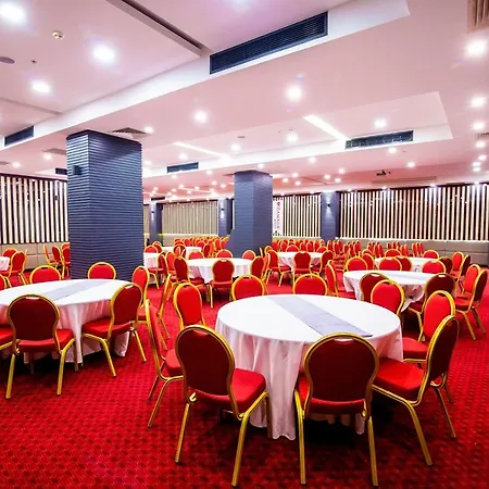 فندق Ramada Encore By Wyndham جبز