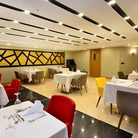 Hotel Ramada Encore By Wyndham 3*