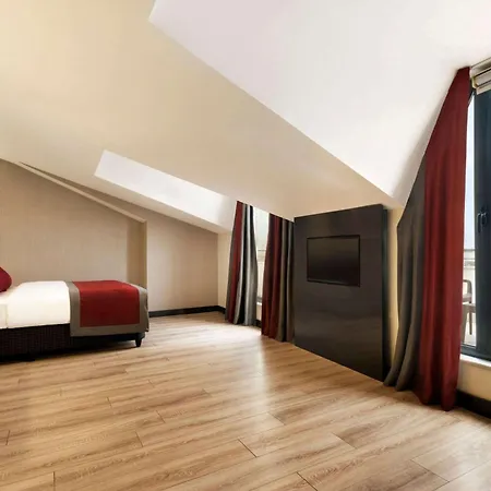 Ramada Encore By Wyndham 3* جبز
