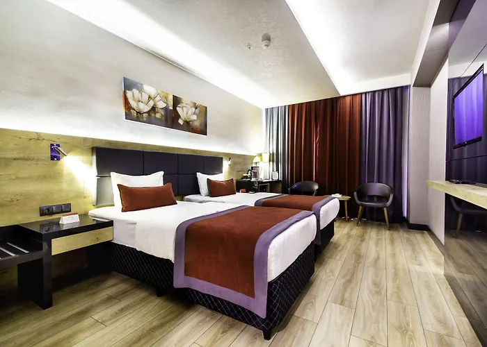 Ramada Encore By Wyndham Отель 3*