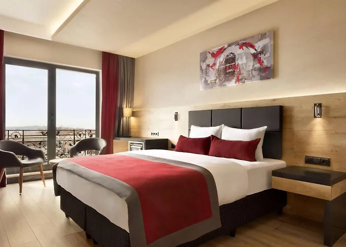 Отель Ramada Encore By Wyndham 3*