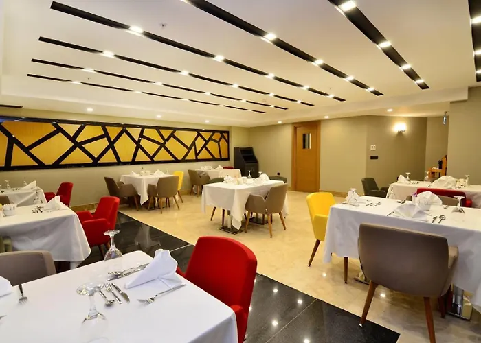 Отель Ramada Encore By Wyndham 3*